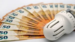 600 euro per le bollette