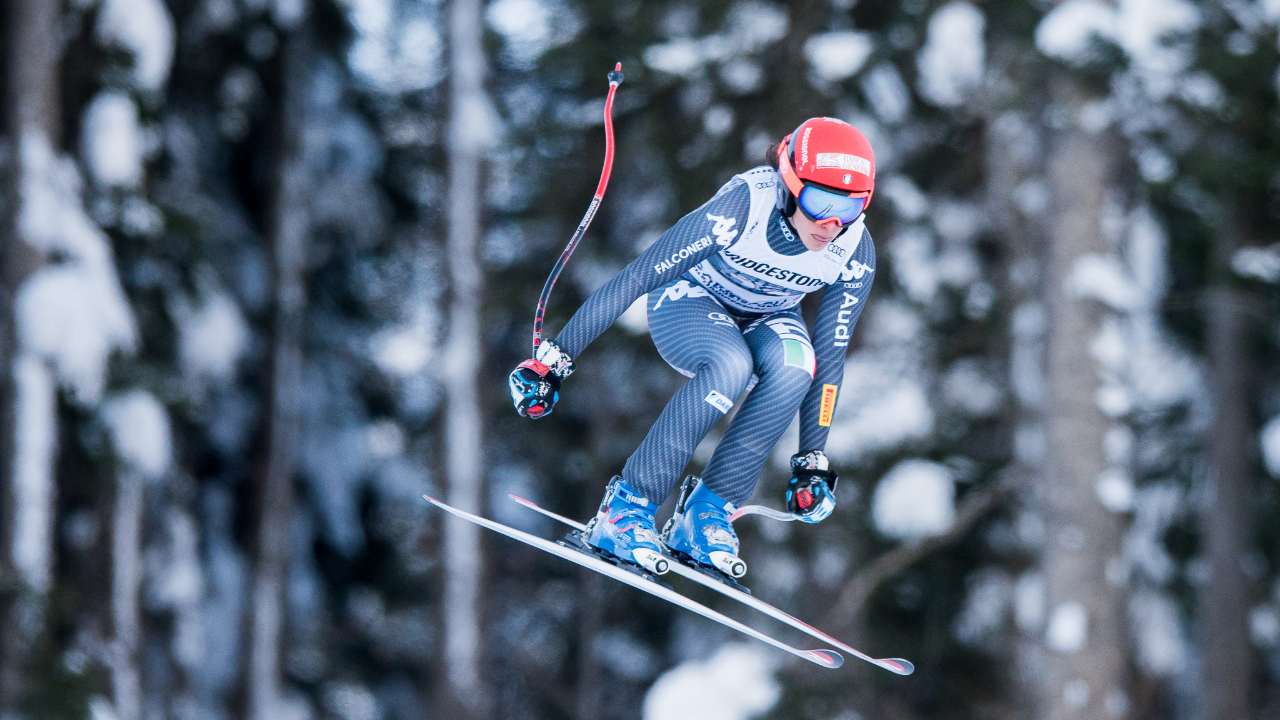 Sci alpino, Federica Brignone vince anche da infortunata: suo lo Skieur d’Or 2025