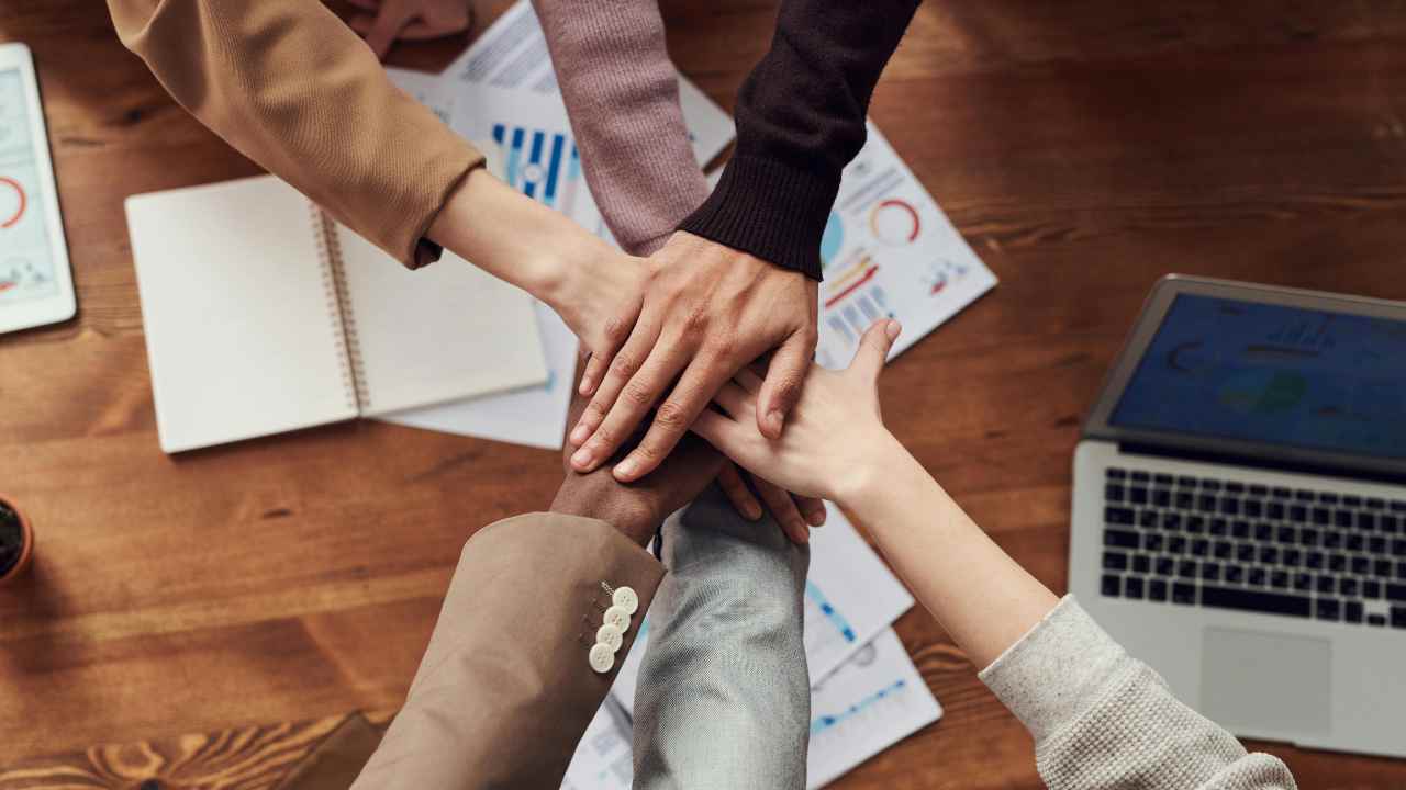 team-di-professionisti-pexels-fsi.it