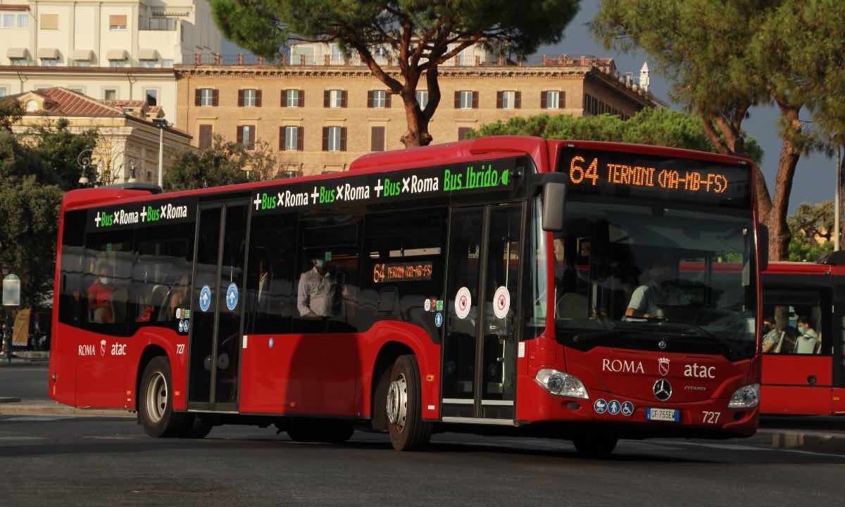 L’Italia si ferma | il prossimo 28 novembre bloccati trasporti e servizi: preparati al caos totale