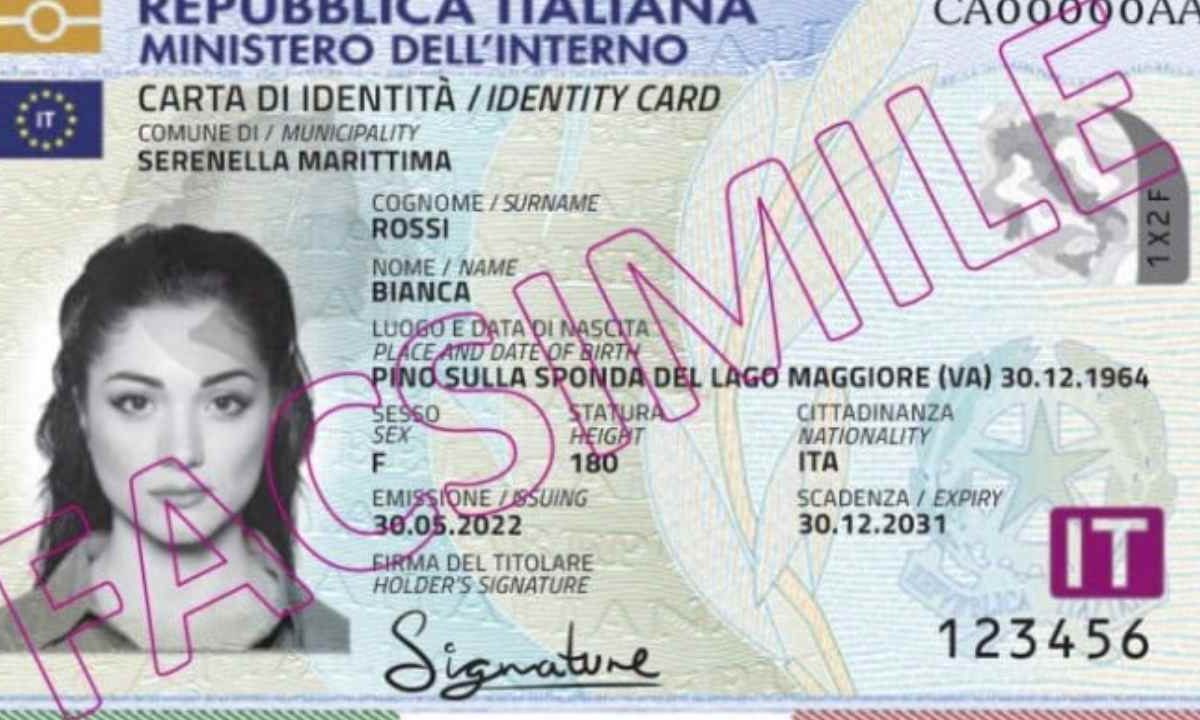 Carta d’identità a vita per gli anziani | ma non per tutti: ecco chi sarebbe davvero coinvolto