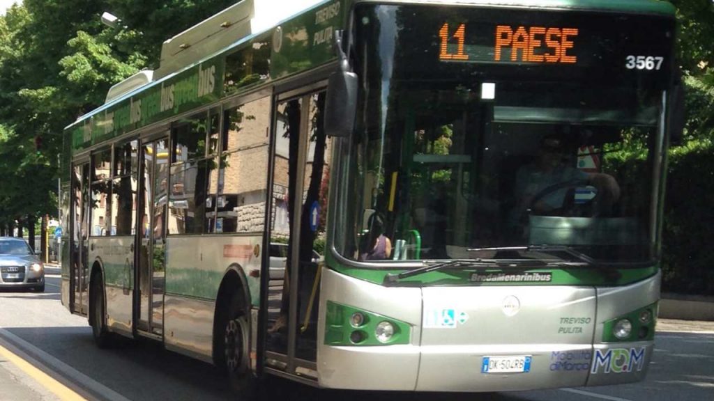 Prendere l'autobus gratis